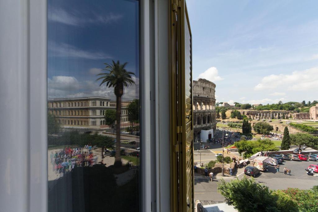 B&B Colosseo Panoramic Rooms Рим Номер фото